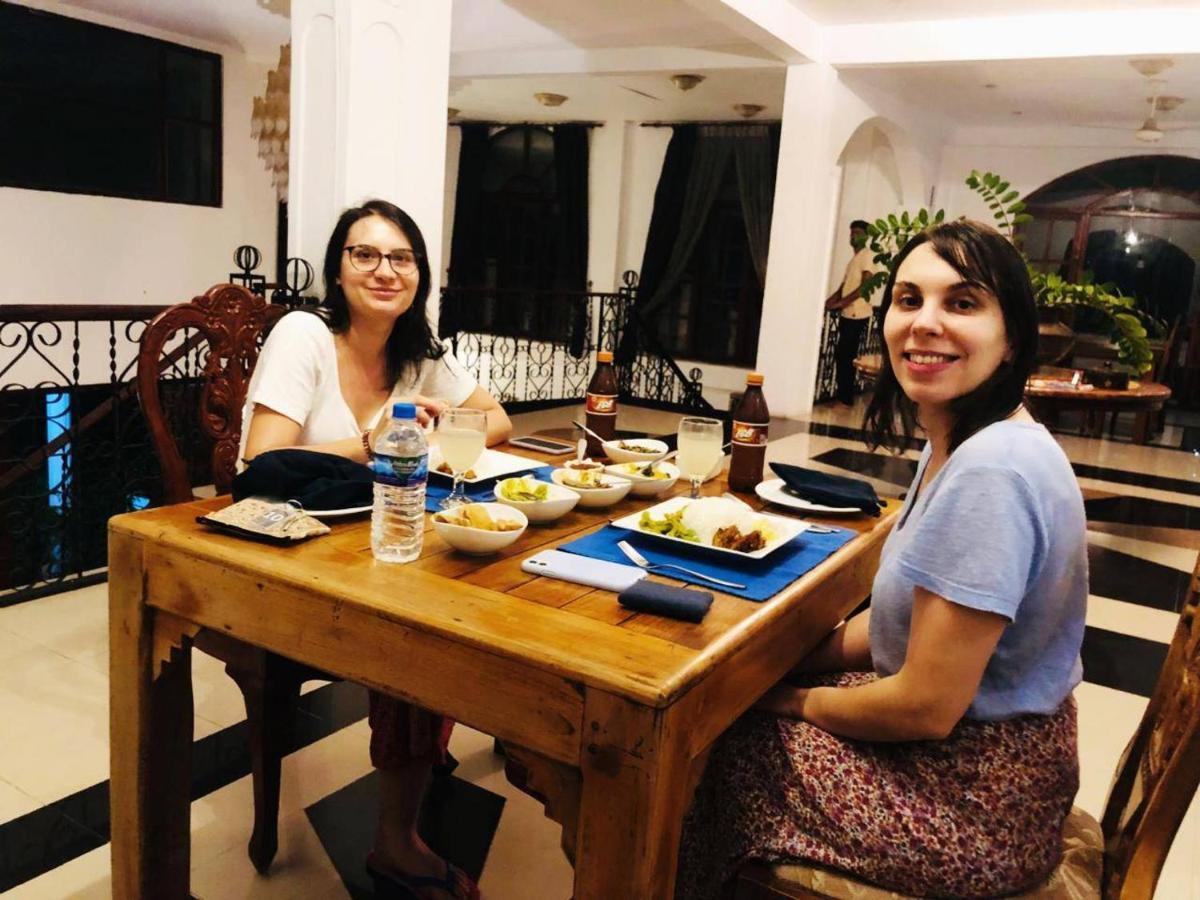 Ceylon Breeze Hotell Kandy Exteriör bild