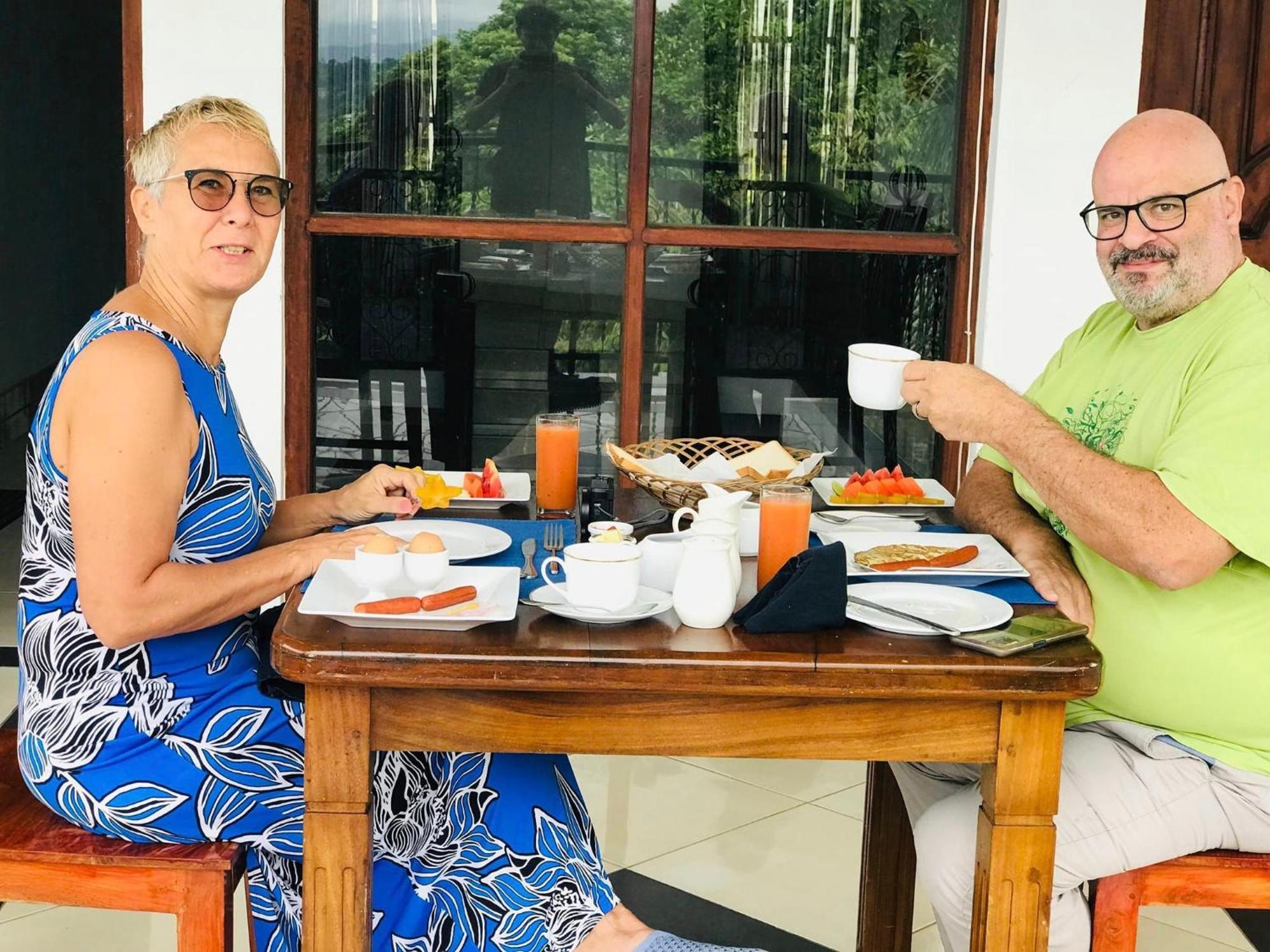 Ceylon Breeze Hotell Kandy Exteriör bild
